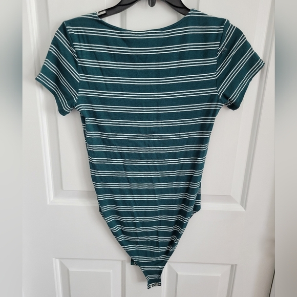 NWT Forever 21 Hunter Green Stripe Short Sleeve Knit Bodysuit Size Medium - Picture 3 of 7